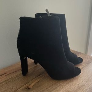 Gianni Bini black suede bootie, size 7